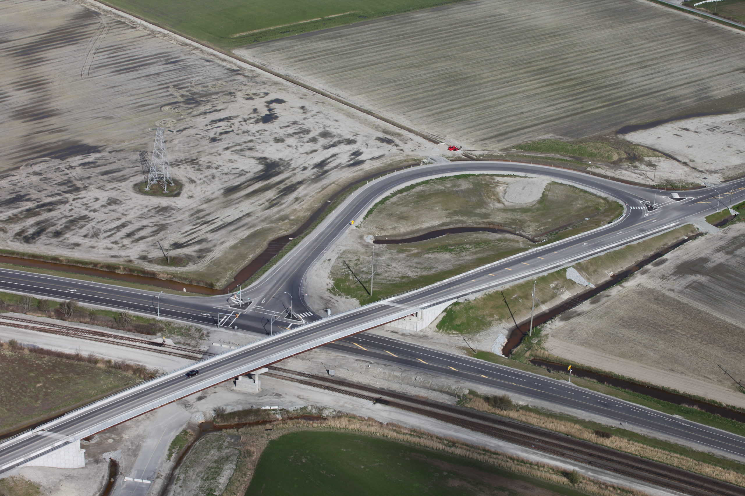 41b-overpass-at-deltaport-way-transportation-binnie